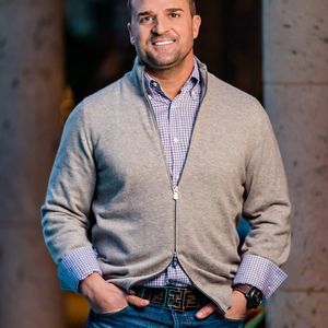 Meet your Posher, D. philip